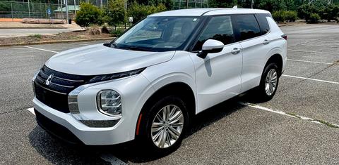 Mitsubishi Outlander 2023