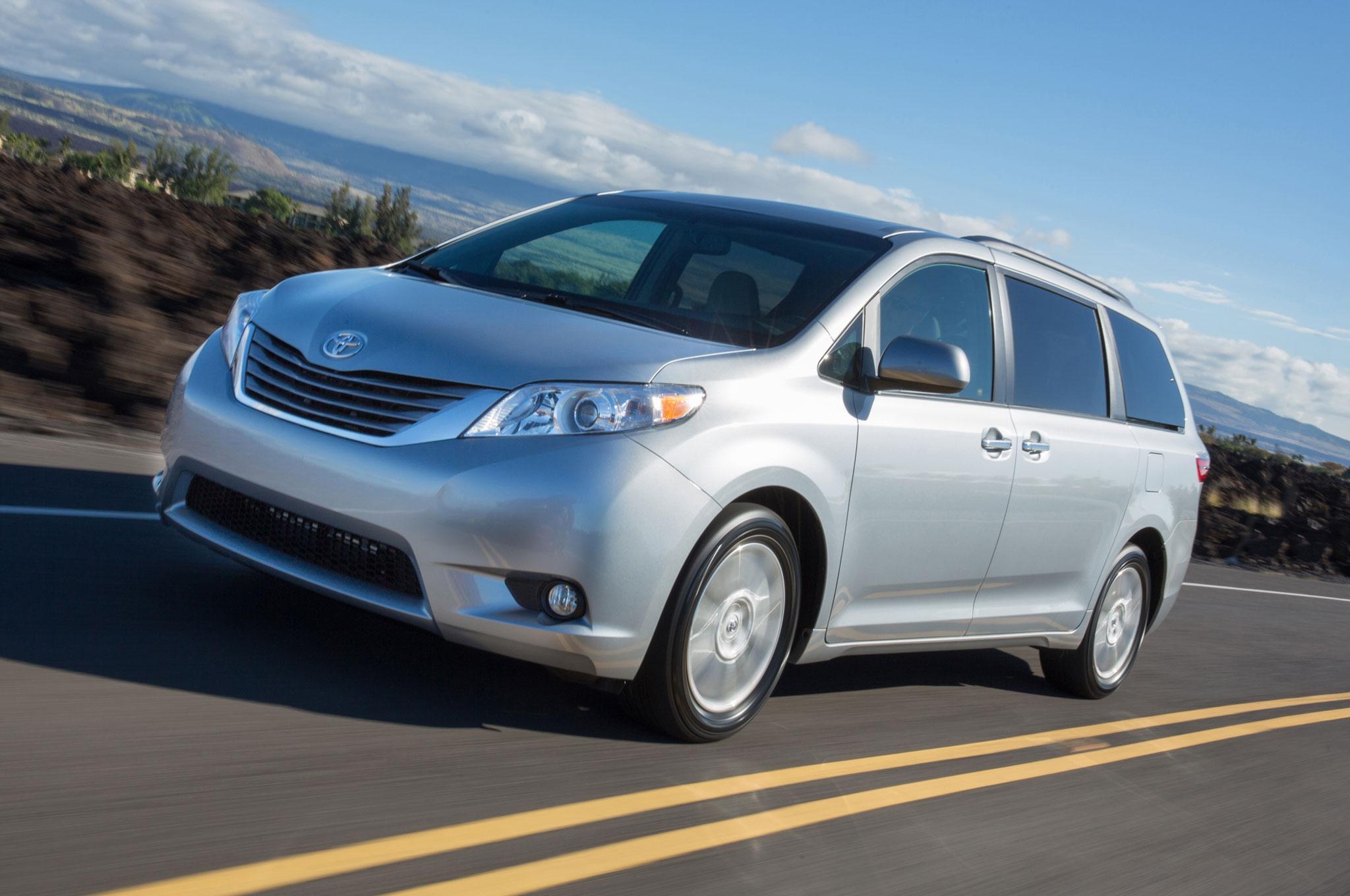 Toyota Sienna 2015 in 