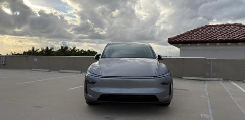 Tesla Model Y 2026