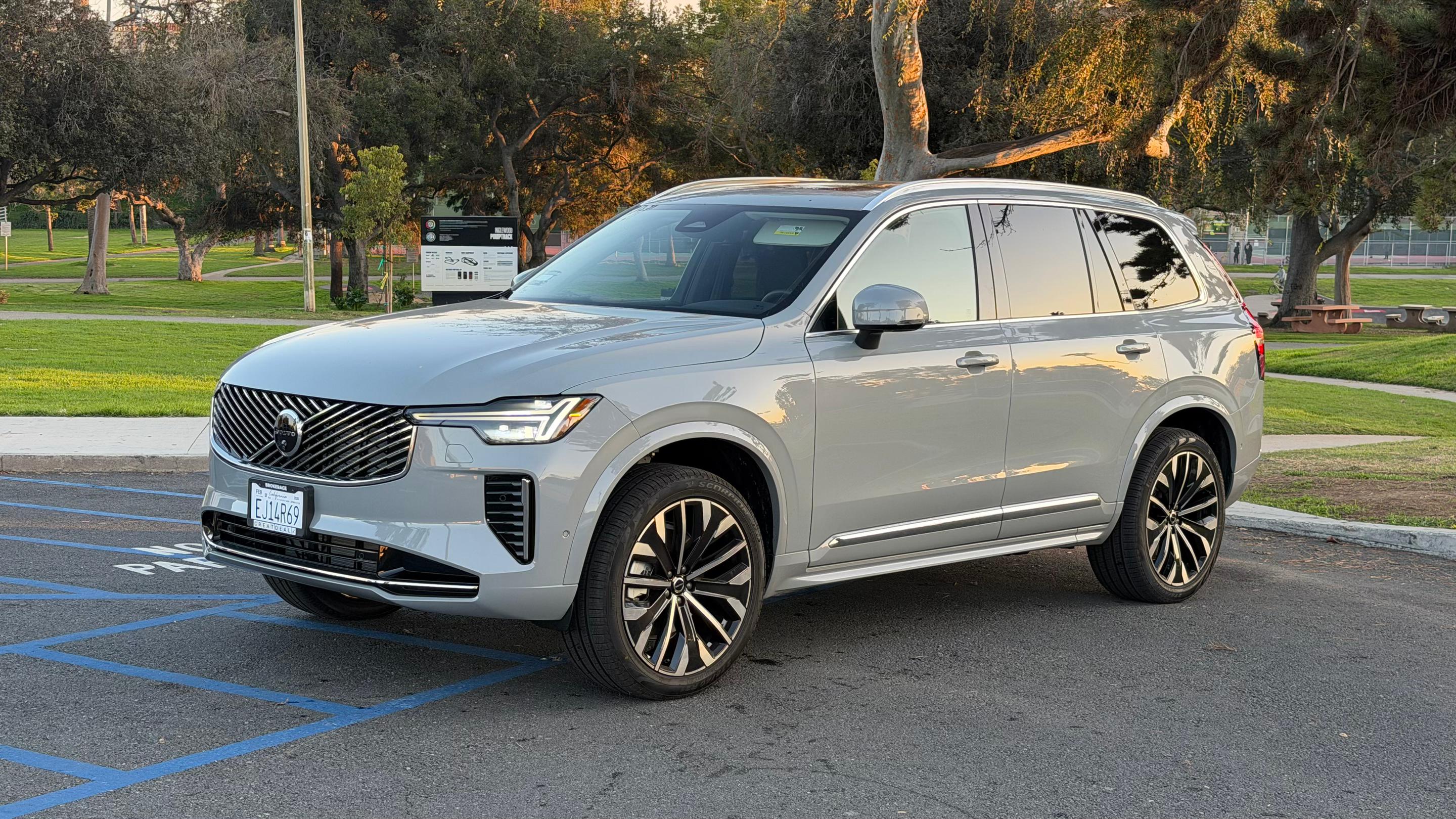 Volvo XC90 2026 in Los Angeles, CA