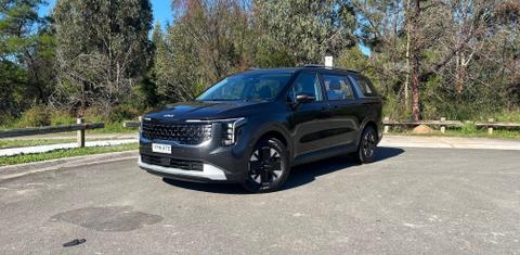 Kia CARNIVAL 2025
