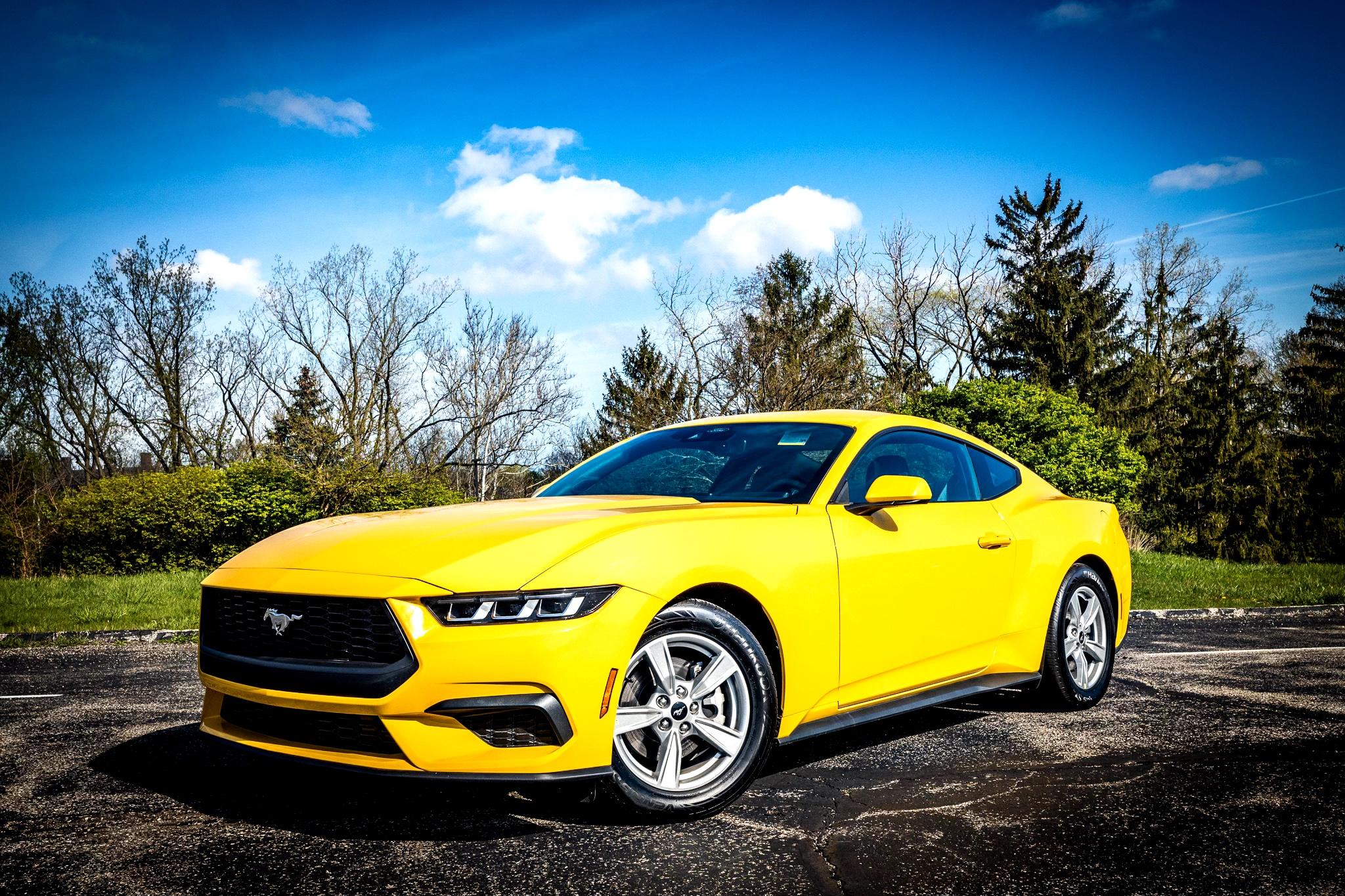 Ford Mustang 2024 in Parma, OH