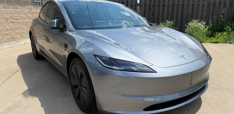 Tesla Model 3 2025