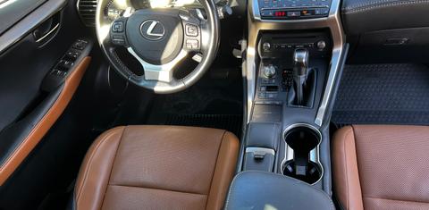 Lexus NX 2019