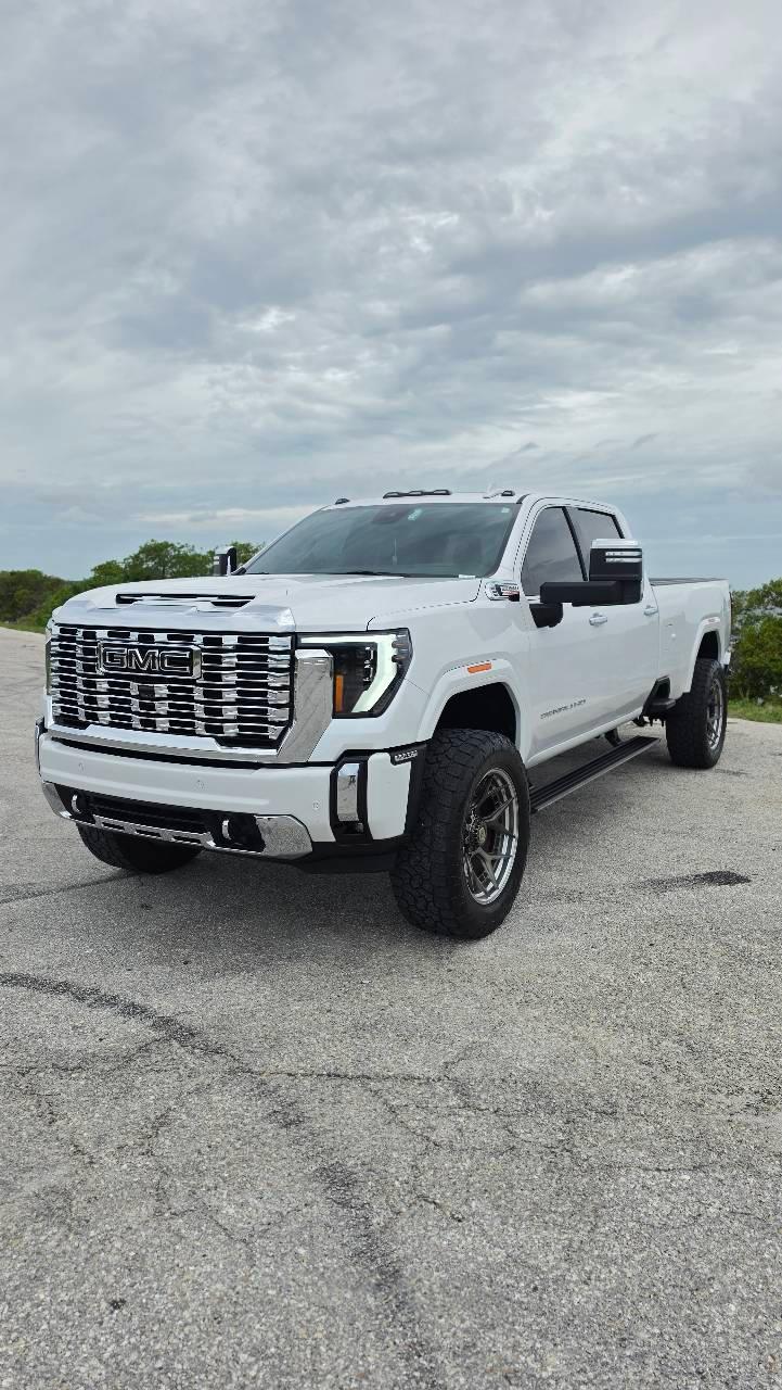 GMC Sierra 3500HD 2024 in 