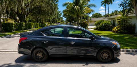 Nissan Versa 2015