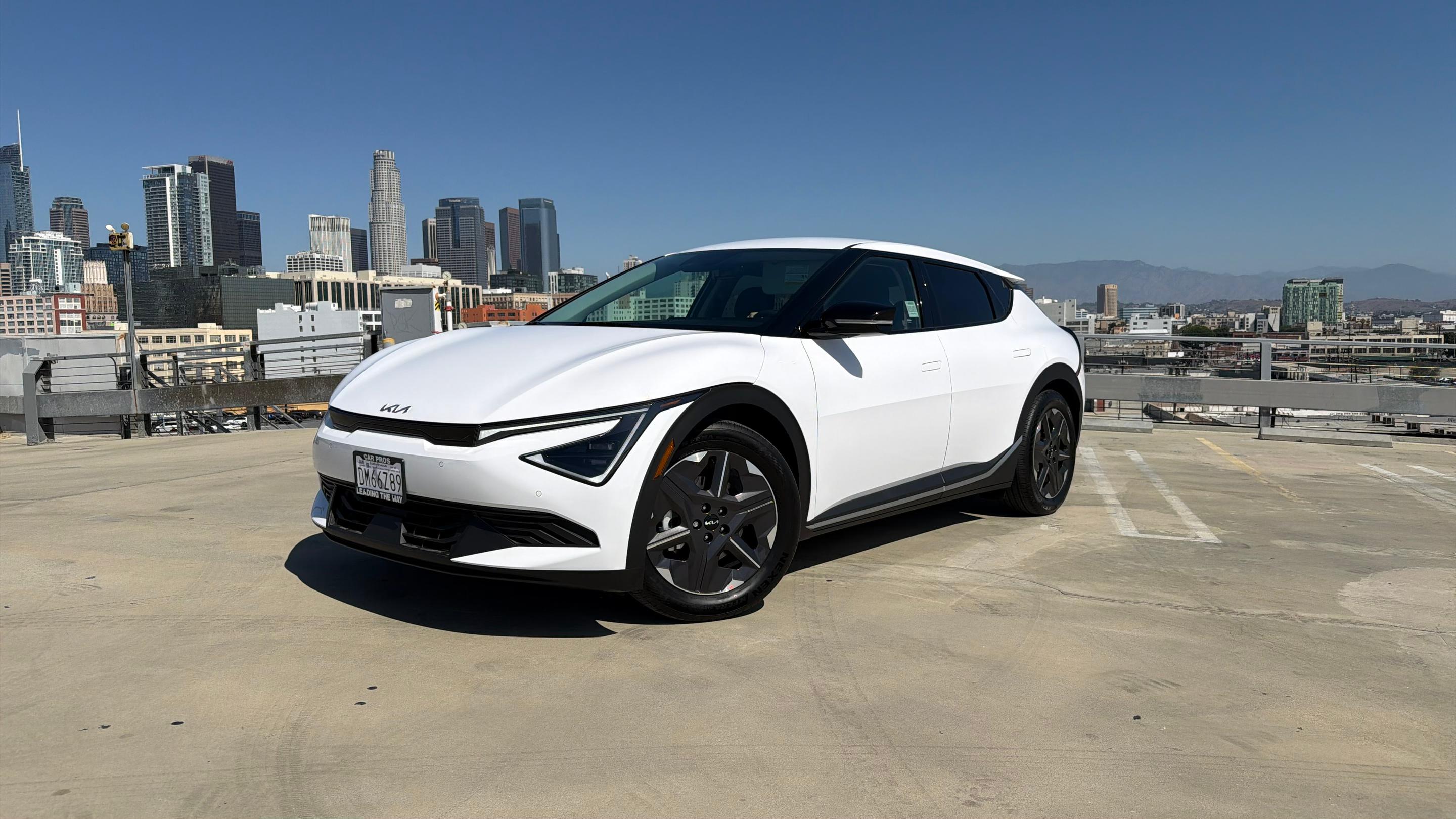 Kia EV6 2025 in Los Angeles, CA