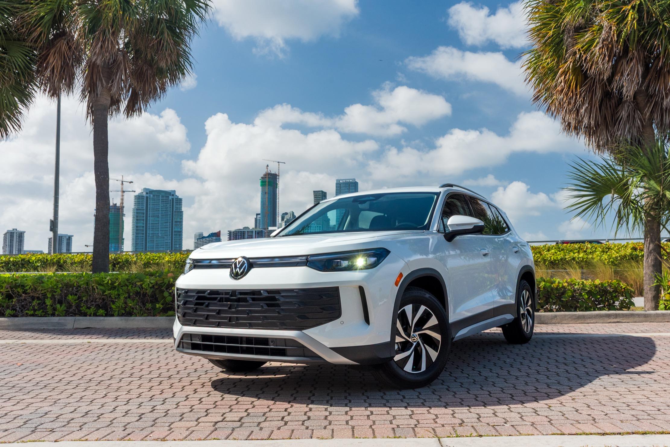 Volkswagen Tiguan 2026 in Hialeah, FL