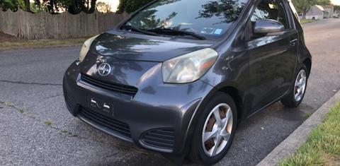 Scion iQ 2012