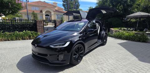 Tesla Model X 2018