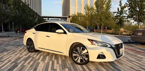 Nissan Altima 2021
