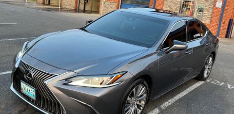 Lexus ES 2019