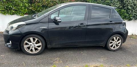 Toyota YARIS 2013