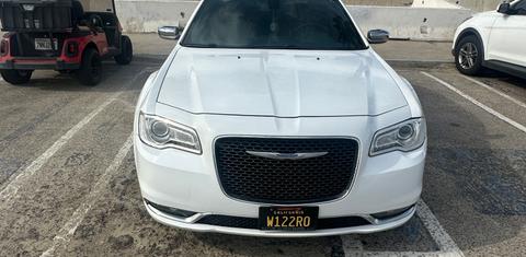 Chrysler 300 2018