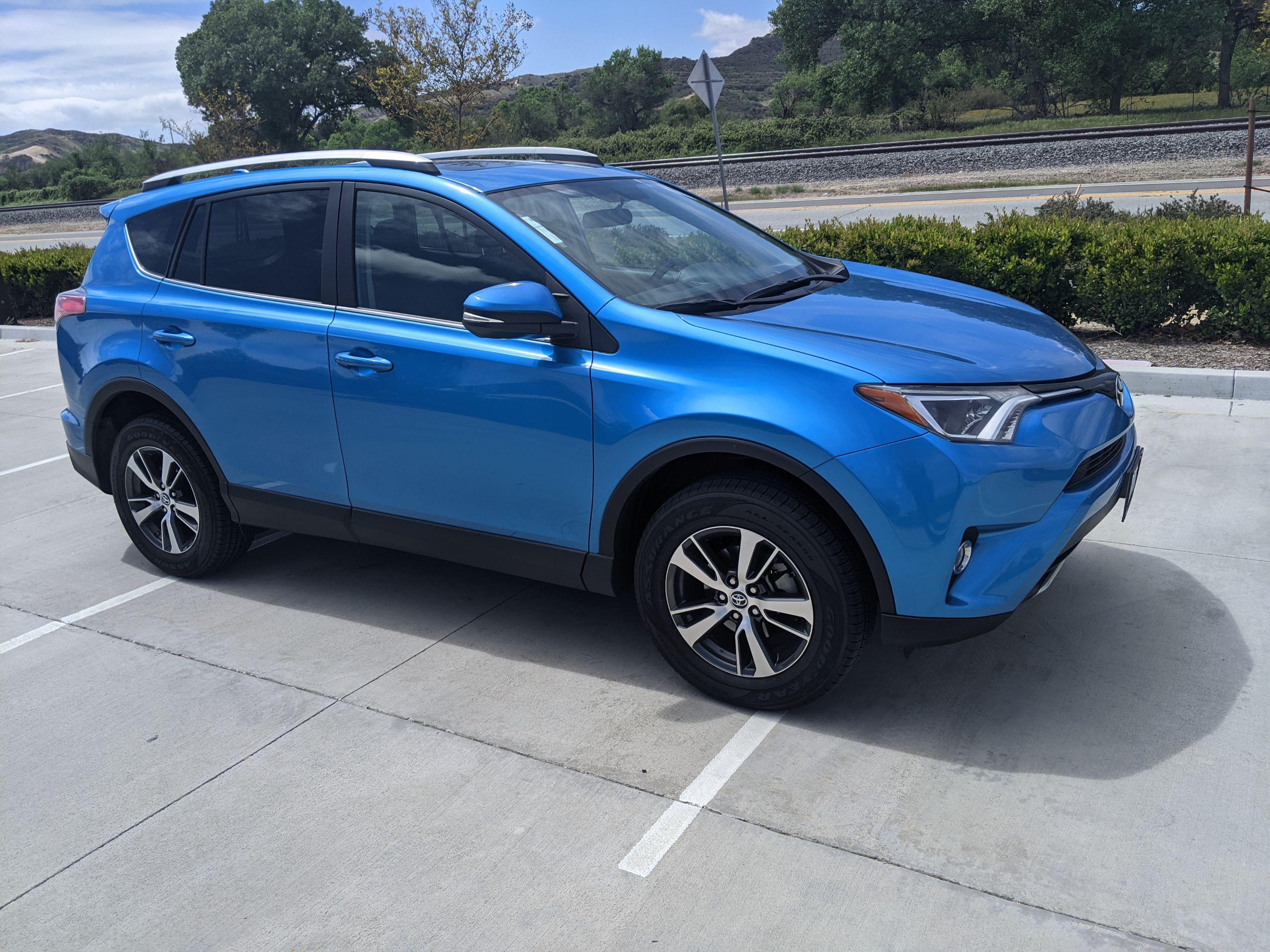 Toyota RAV4 2016 in Beaumont, CA