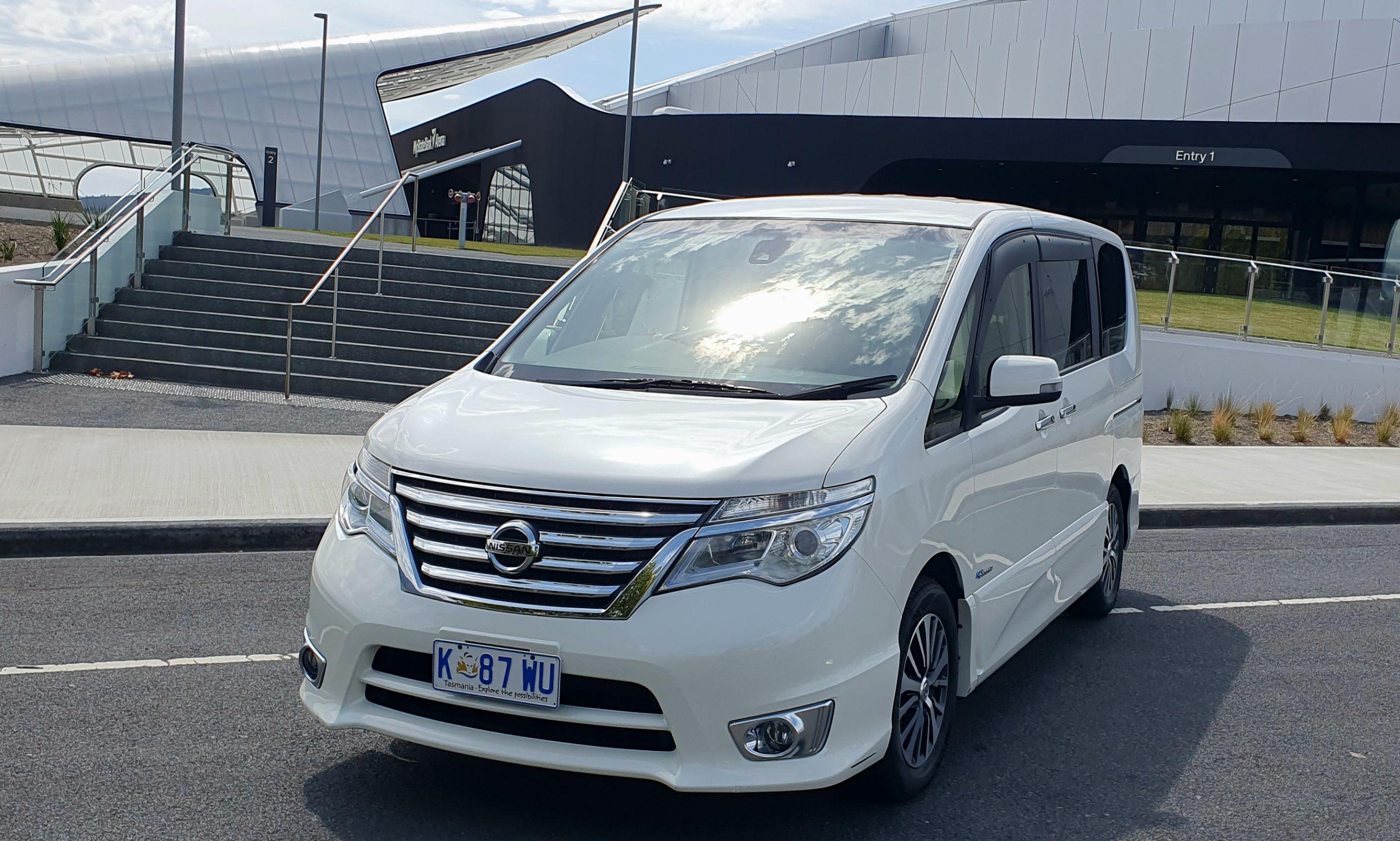 Nissan Serena 2015 in Cambridge