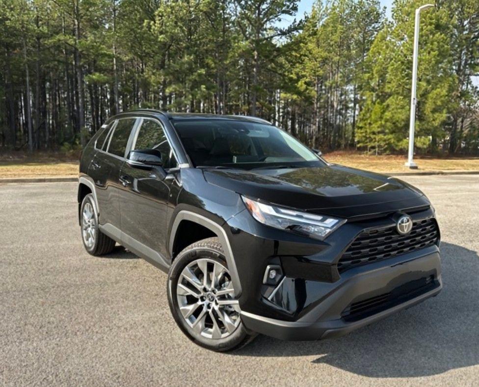 Toyota RAV4 2024 in Mason, OH