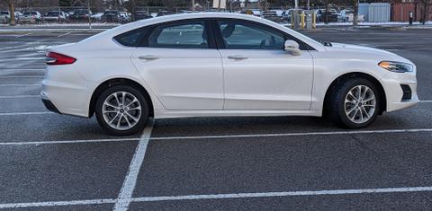 Ford Fusion Energi 2020