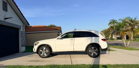 Mercedes-Benz GLC-Class 2021
