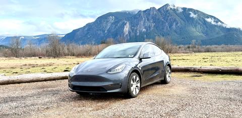 Tesla Model Y 2022