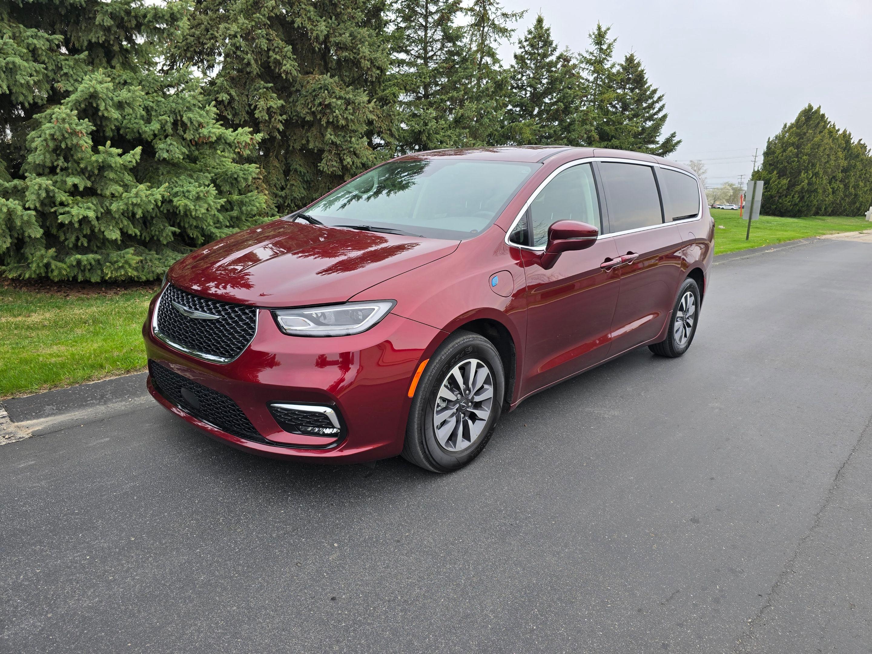 Chrysler Pacifica 2022 in Chesterfield, MI