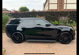 Land Rover Range Rover Velar car