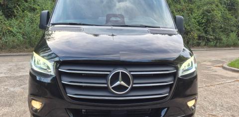 Mercedes-Benz Sprinter 2025