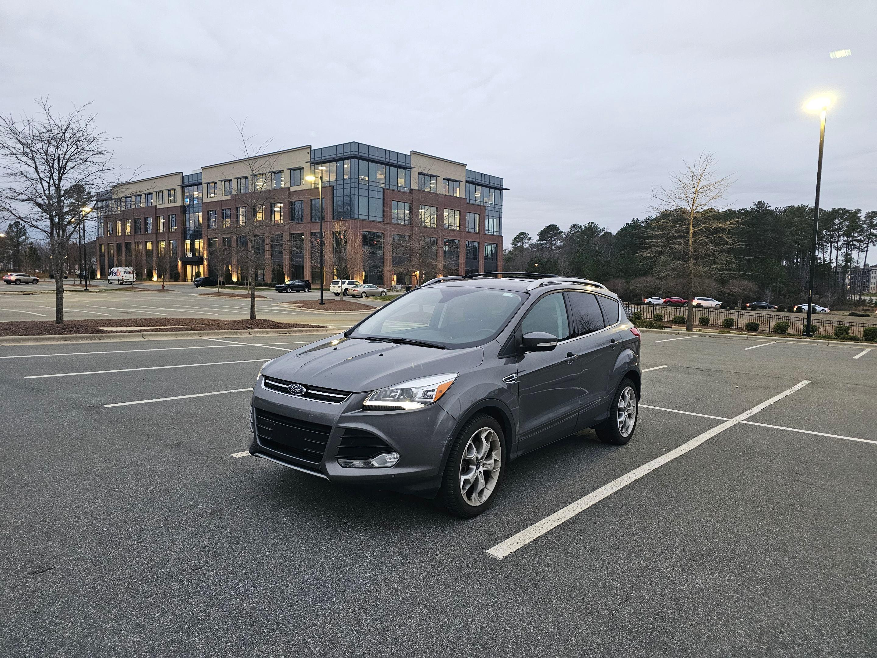 Ford Escape 2013 in Raleigh, NC