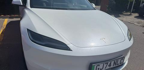 Tesla Model 3 2024