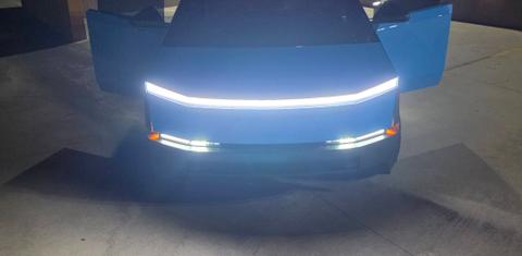 Tesla Cybertruck 2024