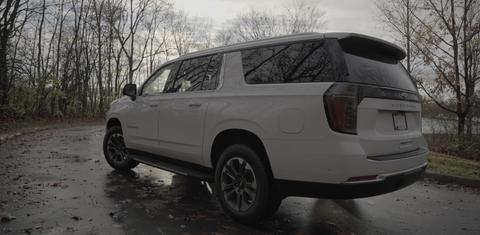 Chevrolet Suburban 2025