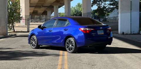 Toyota Corolla 2015