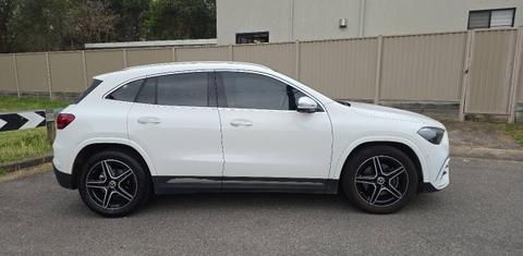 Mercedes-Benz GLA-CLASS 2024