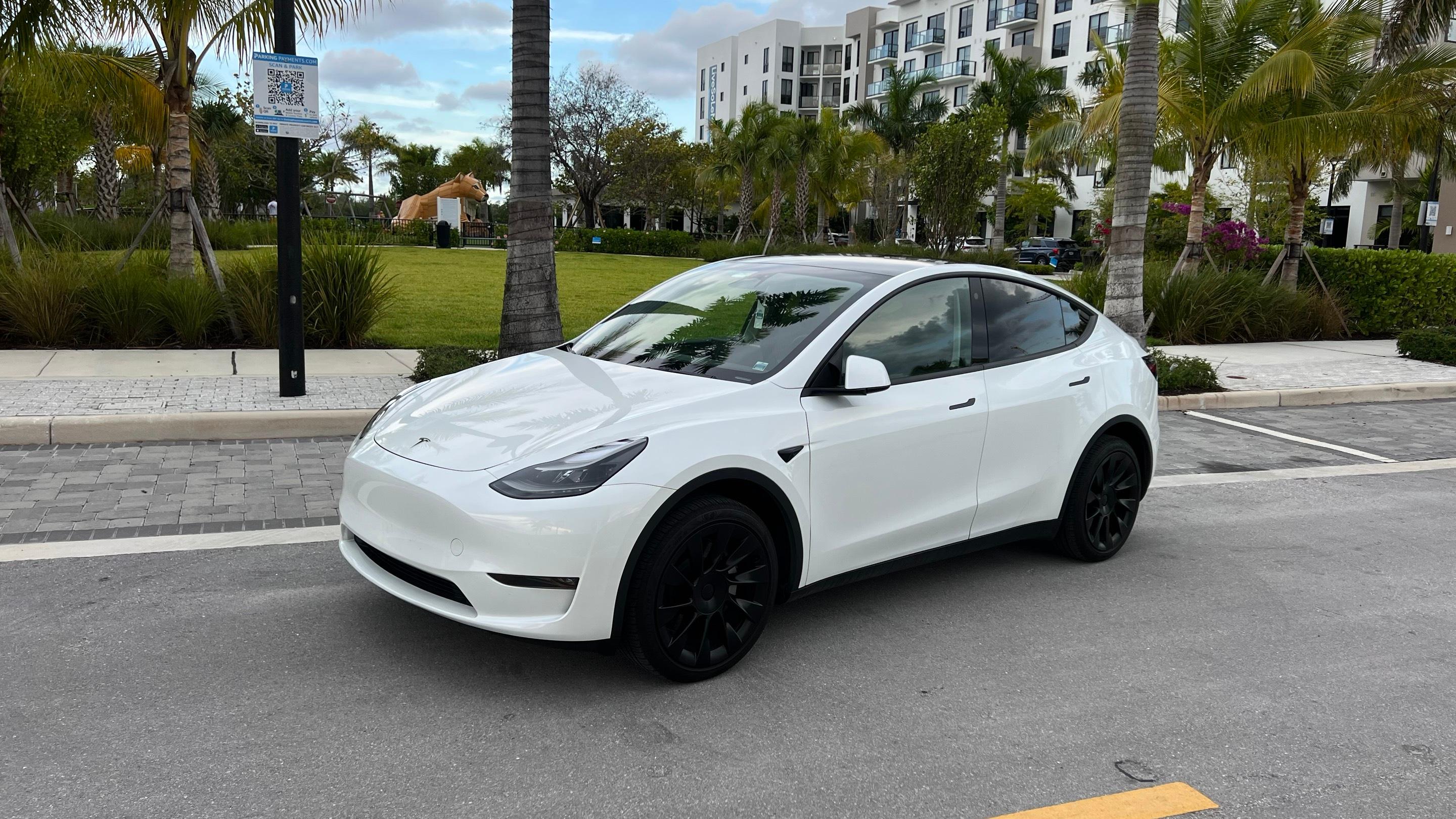 Tesla Model Y 2023 in 