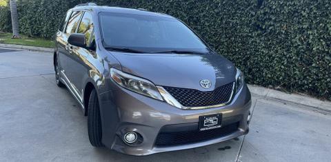 Toyota Sienna 2017