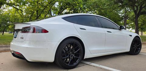 Tesla Model S 2021