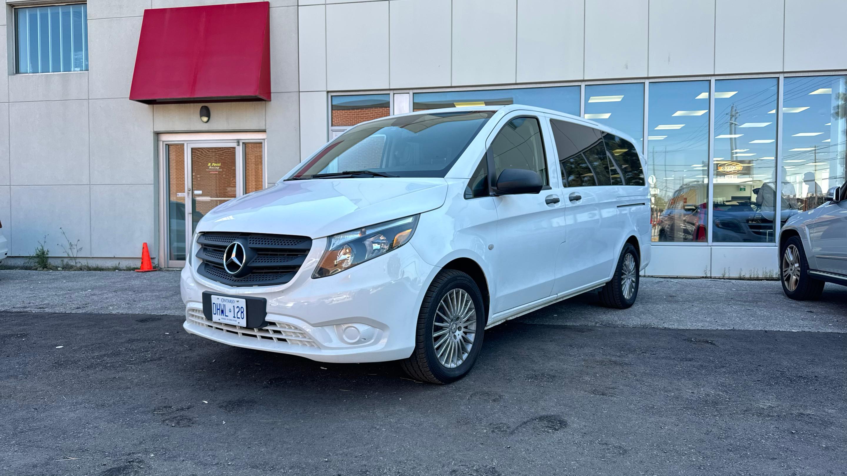 Mercedes-Benz Metris 2017 in Toronto, ON