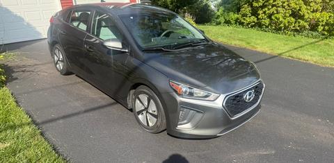 Hyundai Ioniq Hybrid 2021