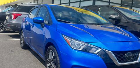 Nissan Versa 2021