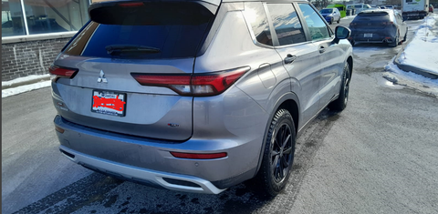 Mitsubishi Outlander 2022