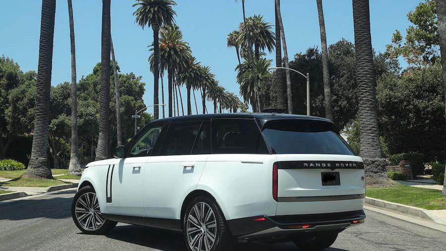 Land Rover Range Rover 2023 in 