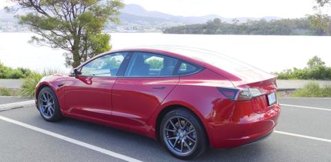 Tesla MODEL 3 2021