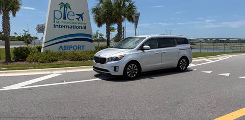 Kia Sedona 2015