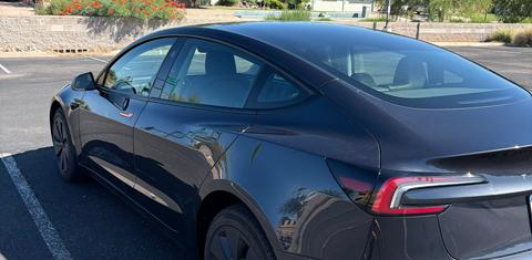 Tesla Model 3 2024