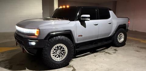 GMC HUMMER EV 2025
