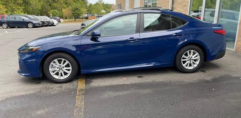 Toyota Camry Hybrid 2025