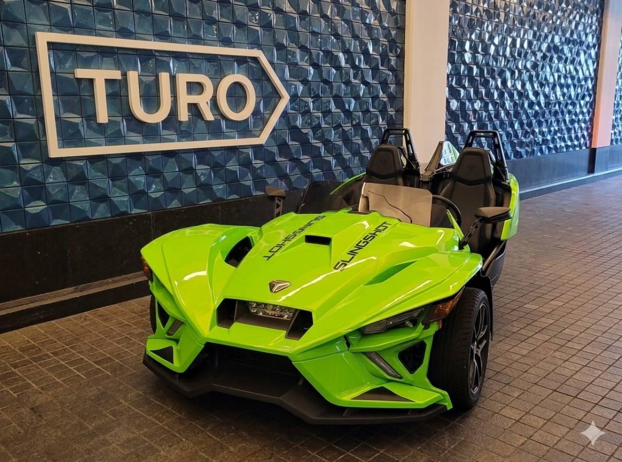 Polaris Slingshot 2022 in Honolulu, HI