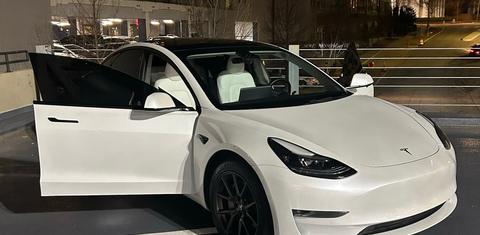 Tesla Model 3 2022