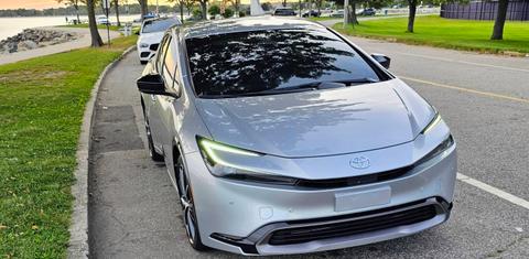 Toyota Prius 2025