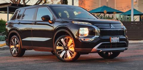 Mitsubishi Outlander 2025